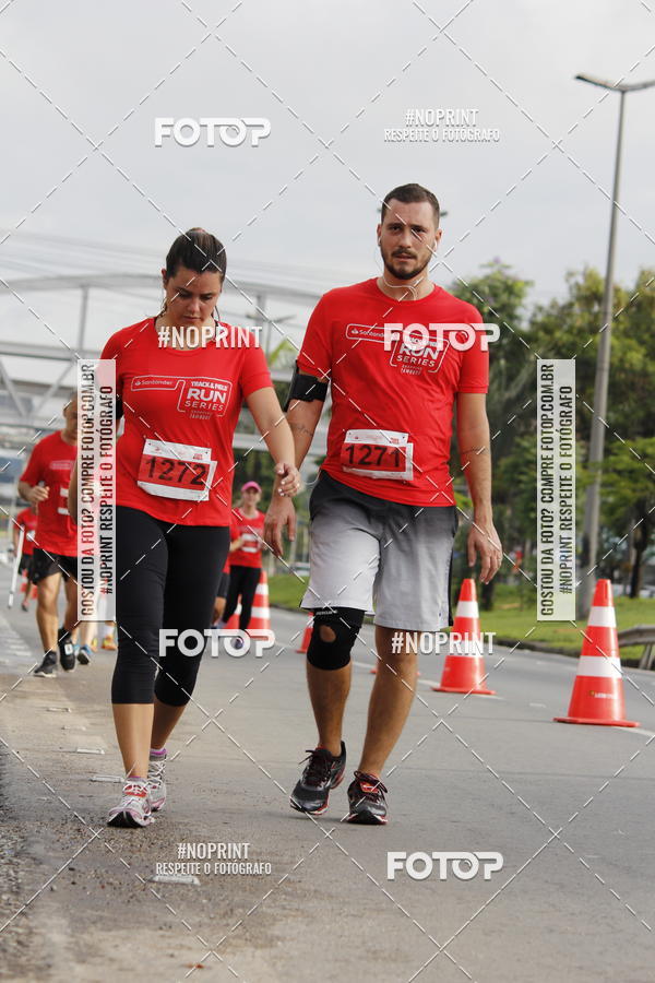 Buy your photos of the eventSantander Track & Field Run Series - Shopping Tambor on Fotop