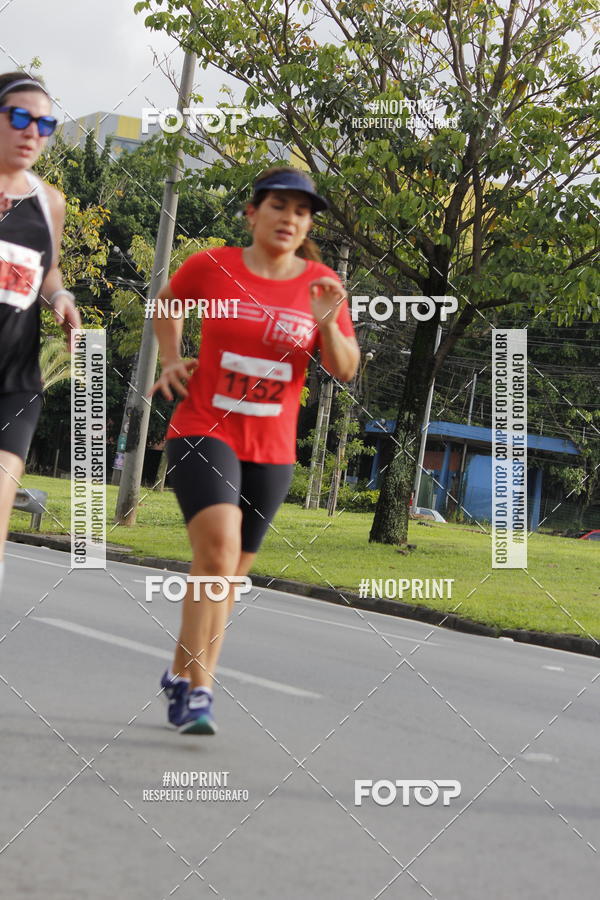 Buy your photos of the eventSantander Track & Field Run Series - Shopping Tambor on Fotop