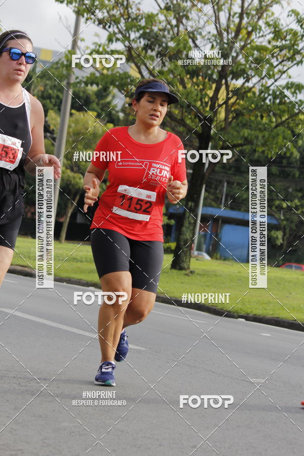 Buy your photos of the eventSantander Track & Field Run Series - Shopping Tambor on Fotop