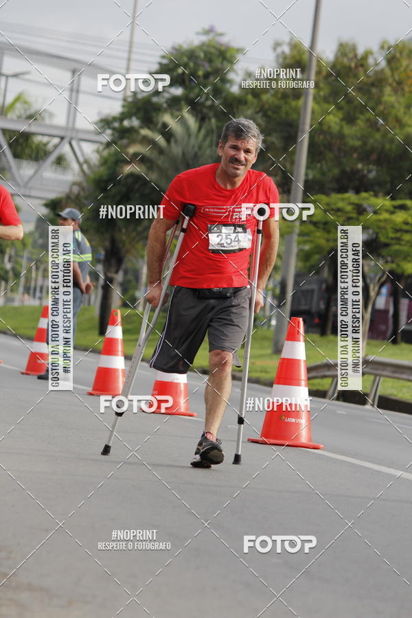 Buy your photos of the eventSantander Track & Field Run Series - Shopping Tambor on Fotop