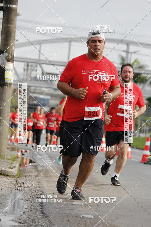 Buy your photos of the eventSantander Track & Field Run Series - Shopping Tambor on Fotop