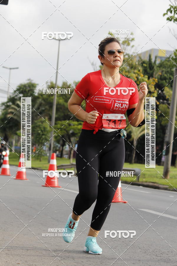 Buy your photos of the eventSantander Track & Field Run Series - Shopping Tambor on Fotop
