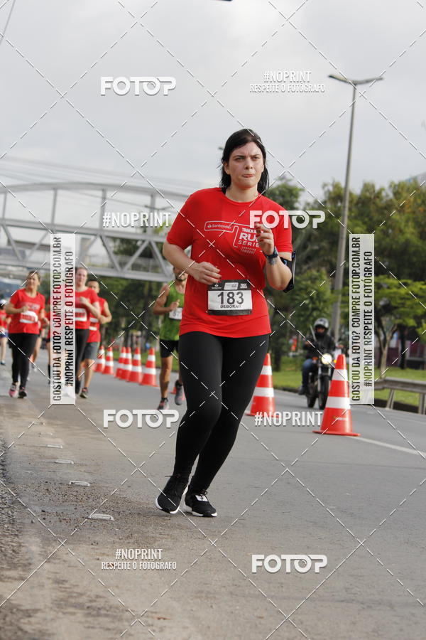 Buy your photos of the eventSantander Track & Field Run Series - Shopping Tambor on Fotop