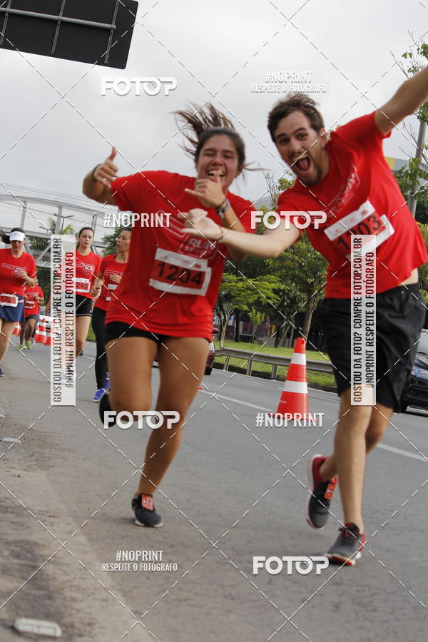 Buy your photos of the eventSantander Track & Field Run Series - Shopping Tambor on Fotop