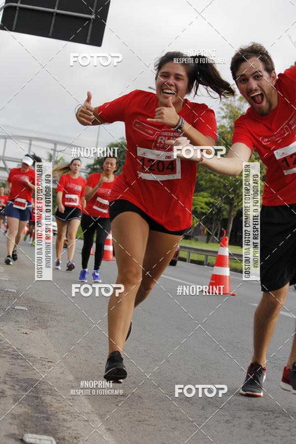 Buy your photos of the eventSantander Track & Field Run Series - Shopping Tambor on Fotop