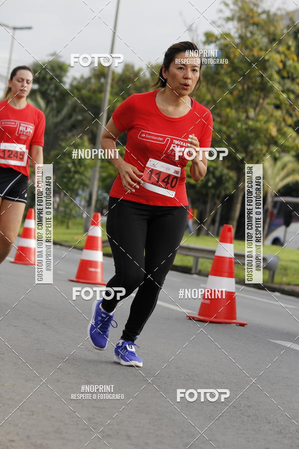 Buy your photos of the eventSantander Track & Field Run Series - Shopping Tambor on Fotop
