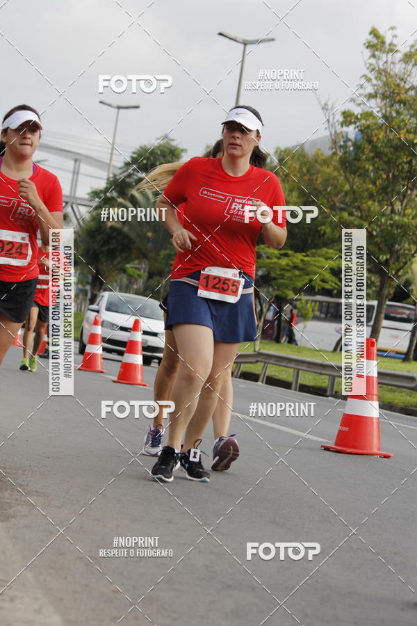 Buy your photos of the eventSantander Track & Field Run Series - Shopping Tambor on Fotop