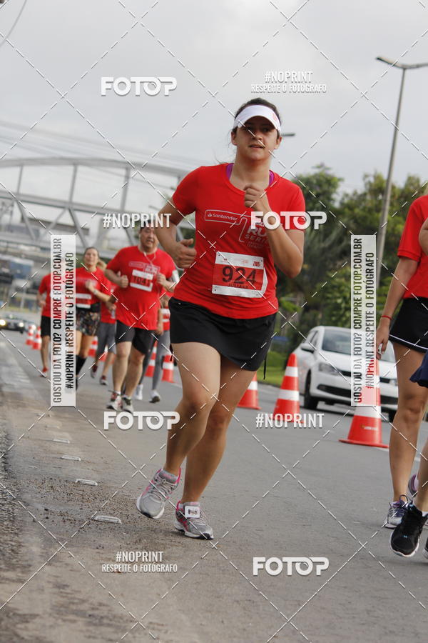 Buy your photos of the eventSantander Track & Field Run Series - Shopping Tambor on Fotop