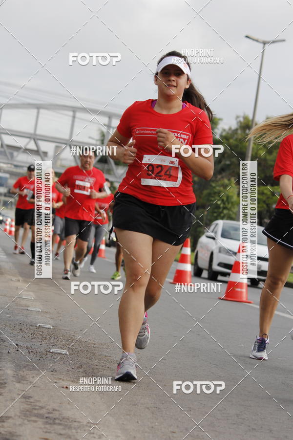 Buy your photos of the eventSantander Track & Field Run Series - Shopping Tambor on Fotop
