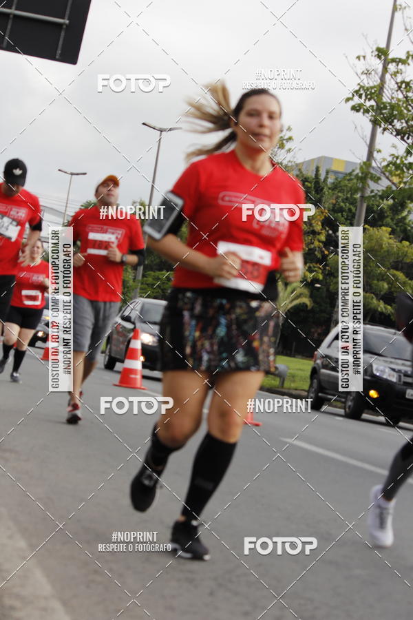 Buy your photos of the eventSantander Track & Field Run Series - Shopping Tambor on Fotop