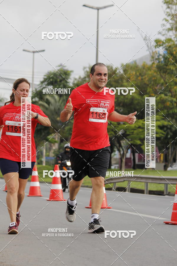 Buy your photos of the eventSantander Track & Field Run Series - Shopping Tambor on Fotop