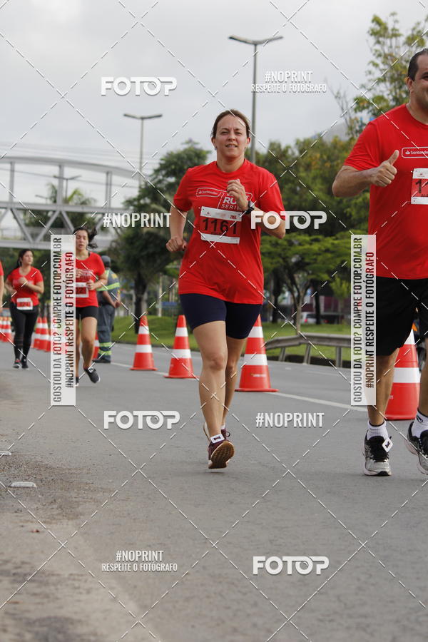 Buy your photos of the eventSantander Track & Field Run Series - Shopping Tambor on Fotop