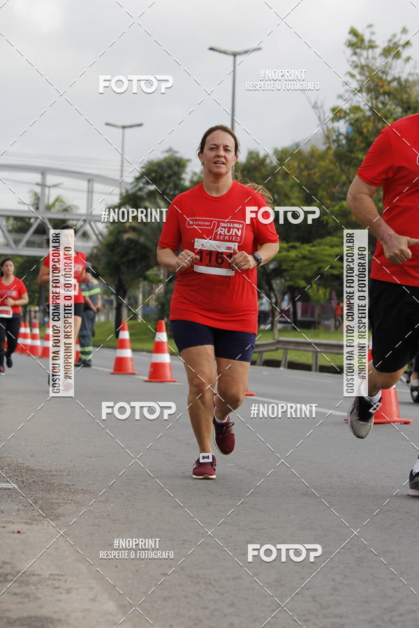 Buy your photos of the eventSantander Track & Field Run Series - Shopping Tambor on Fotop