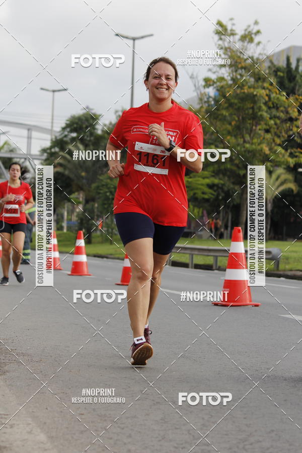 Buy your photos of the eventSantander Track & Field Run Series - Shopping Tambor on Fotop