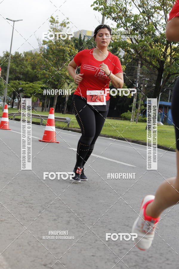 Buy your photos of the eventSantander Track & Field Run Series - Shopping Tambor on Fotop