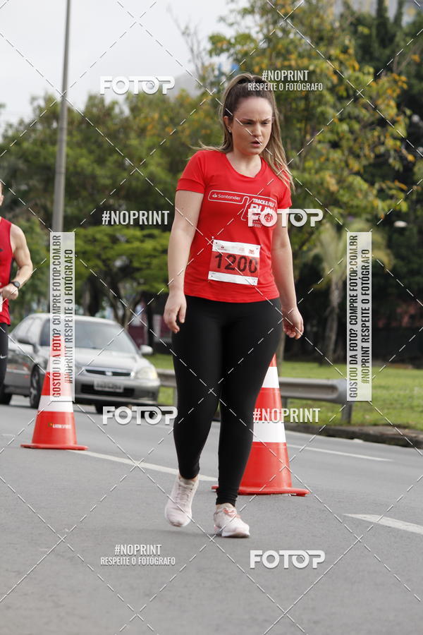 Buy your photos of the eventSantander Track & Field Run Series - Shopping Tambor on Fotop