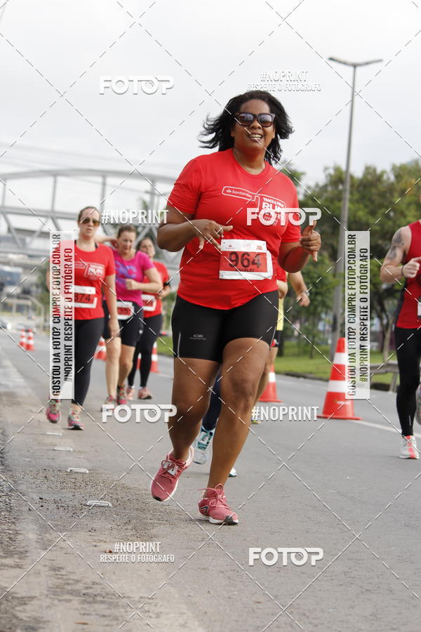 Buy your photos of the eventSantander Track & Field Run Series - Shopping Tambor on Fotop