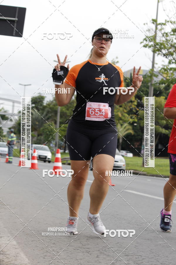 Buy your photos of the eventSantander Track & Field Run Series - Shopping Tambor on Fotop
