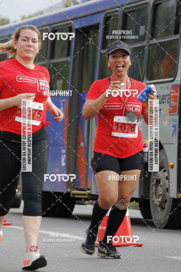 Buy your photos of the eventSantander Track & Field Run Series - Shopping Tambor on Fotop