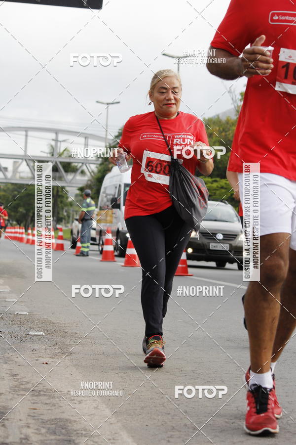 Buy your photos of the eventSantander Track & Field Run Series - Shopping Tambor on Fotop