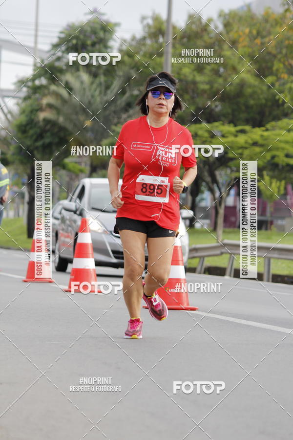 Buy your photos of the eventSantander Track & Field Run Series - Shopping Tambor on Fotop