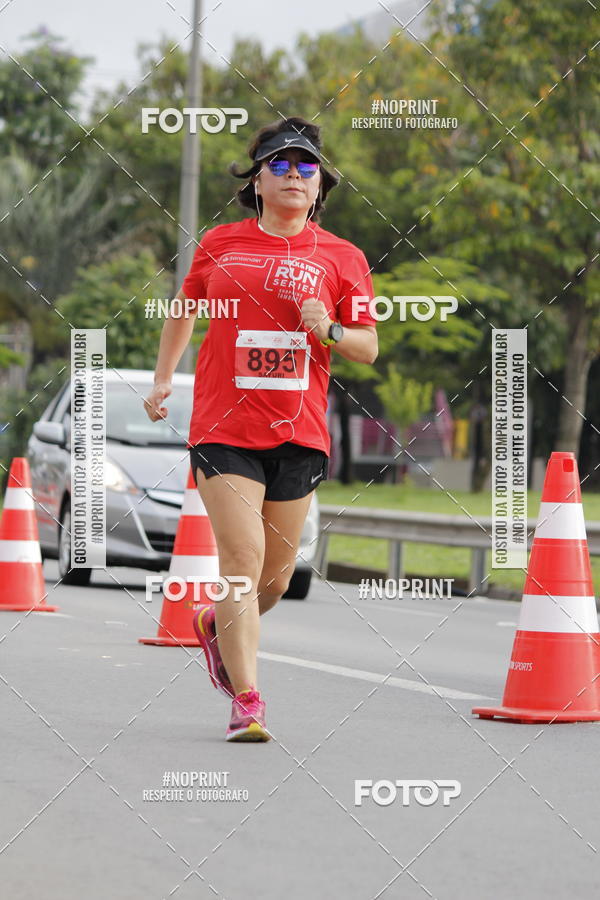 Buy your photos of the eventSantander Track & Field Run Series - Shopping Tambor on Fotop
