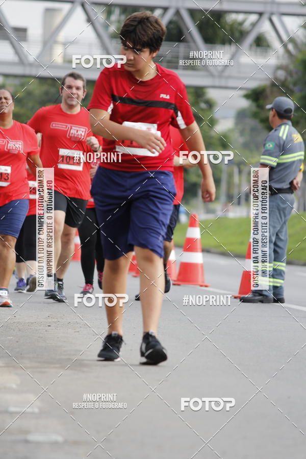 Buy your photos of the eventSantander Track & Field Run Series - Shopping Tambor on Fotop