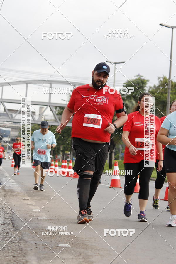 Buy your photos of the eventSantander Track & Field Run Series - Shopping Tambor on Fotop