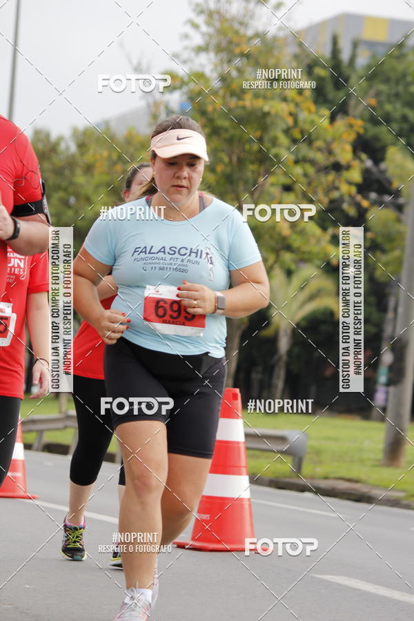 Buy your photos of the eventSantander Track & Field Run Series - Shopping Tambor on Fotop
