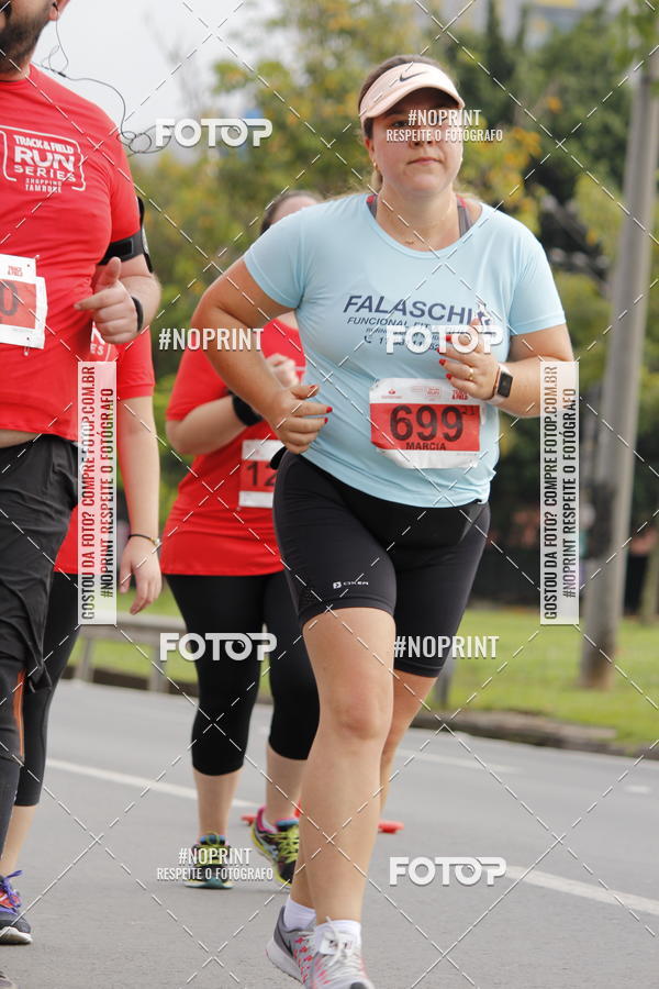 Buy your photos of the eventSantander Track & Field Run Series - Shopping Tambor on Fotop