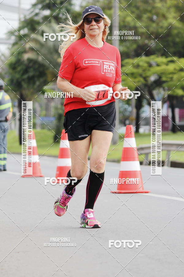 Buy your photos of the eventSantander Track & Field Run Series - Shopping Tambor on Fotop
