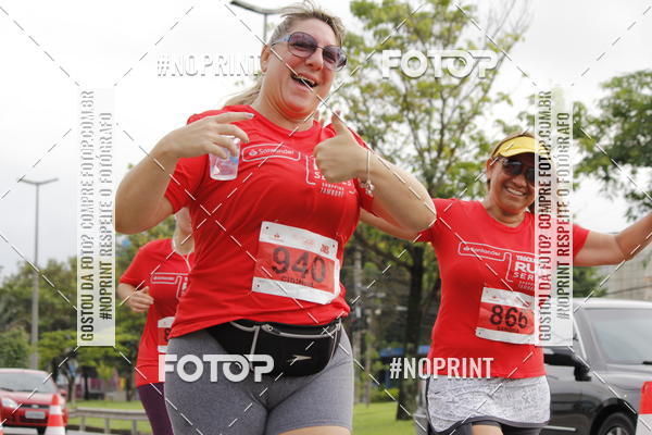 Buy your photos of the eventSantander Track & Field Run Series - Shopping Tambor on Fotop