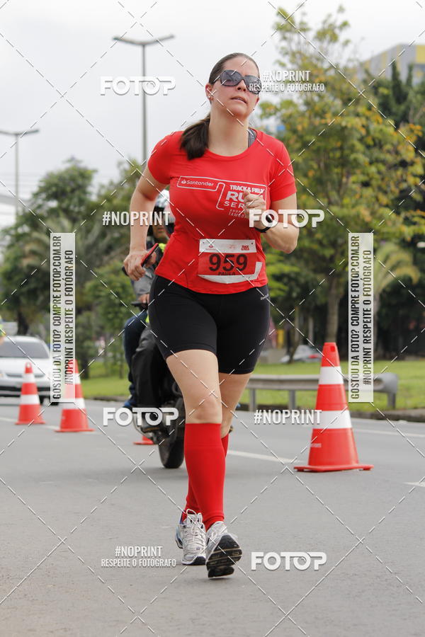 Buy your photos of the eventSantander Track & Field Run Series - Shopping Tambor on Fotop