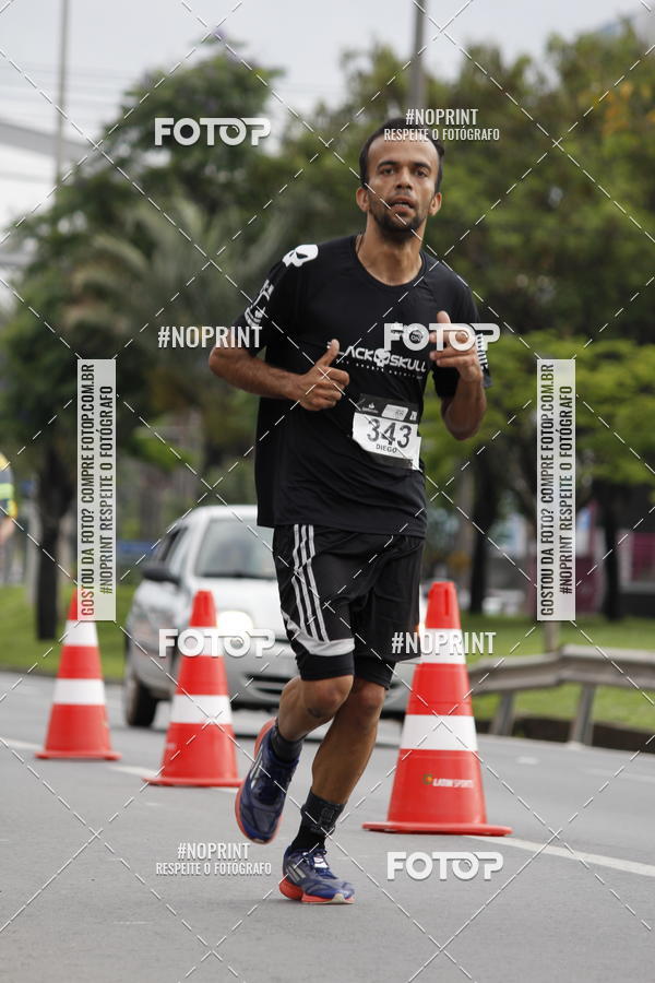 Buy your photos of the eventSantander Track & Field Run Series - Shopping Tambor on Fotop