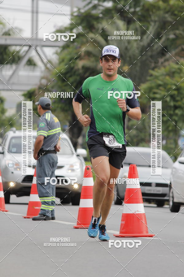 Buy your photos of the eventSantander Track & Field Run Series - Shopping Tambor on Fotop