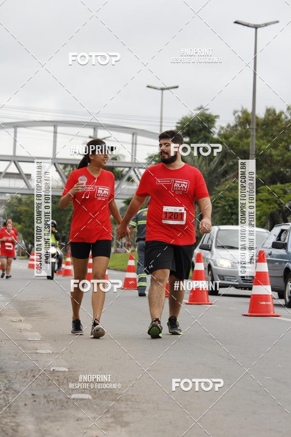 Buy your photos of the eventSantander Track & Field Run Series - Shopping Tambor on Fotop