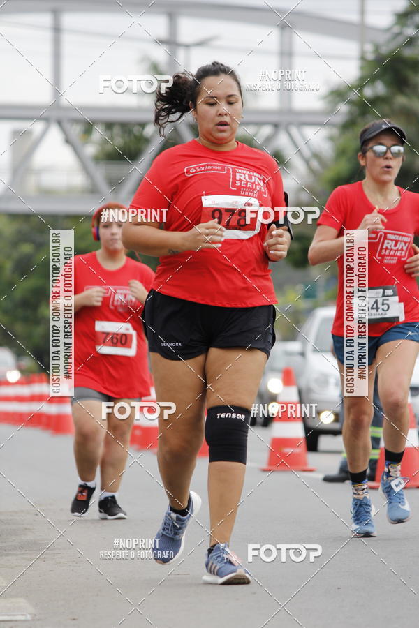 Buy your photos of the eventSantander Track & Field Run Series - Shopping Tambor on Fotop