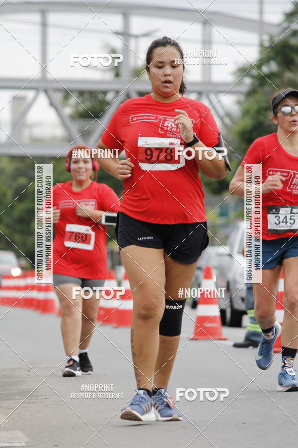 Buy your photos of the eventSantander Track & Field Run Series - Shopping Tambor on Fotop