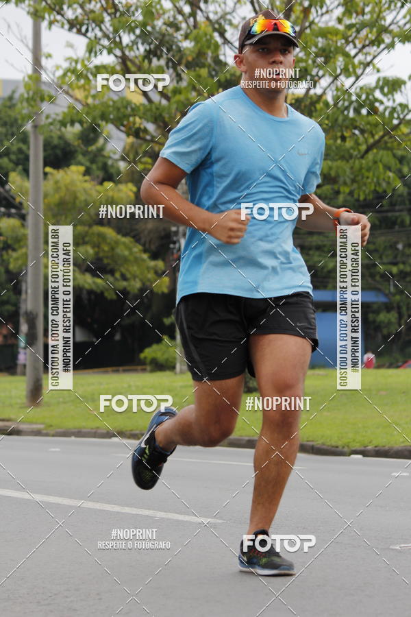 Buy your photos of the eventSantander Track & Field Run Series - Shopping Tambor on Fotop