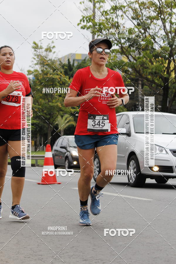 Buy your photos of the eventSantander Track & Field Run Series - Shopping Tambor on Fotop