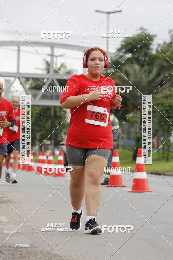 Buy your photos of the eventSantander Track & Field Run Series - Shopping Tambor on Fotop