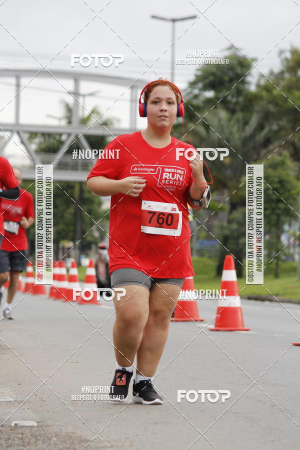 Buy your photos of the eventSantander Track & Field Run Series - Shopping Tambor on Fotop