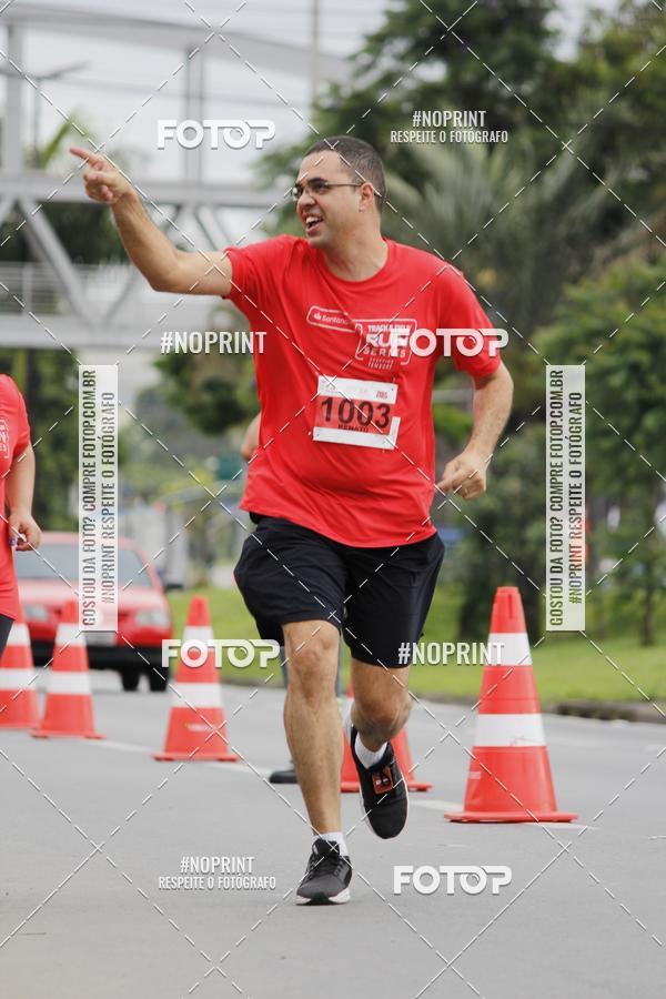 Buy your photos of the eventSantander Track & Field Run Series - Shopping Tambor on Fotop