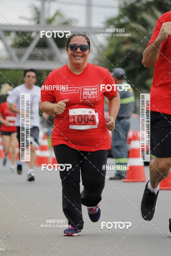 Buy your photos of the eventSantander Track & Field Run Series - Shopping Tambor on Fotop