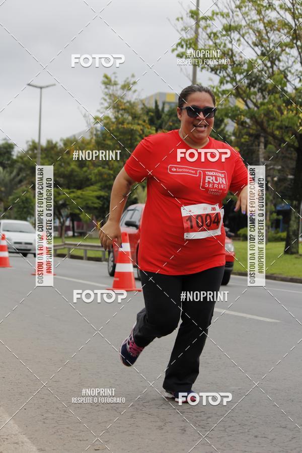 Buy your photos of the eventSantander Track & Field Run Series - Shopping Tambor on Fotop