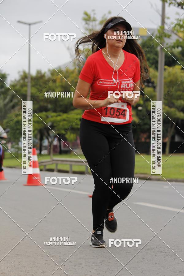 Buy your photos of the eventSantander Track & Field Run Series - Shopping Tambor on Fotop