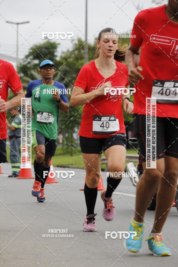 Buy your photos of the eventSantander Track & Field Run Series - Shopping Tambor on Fotop