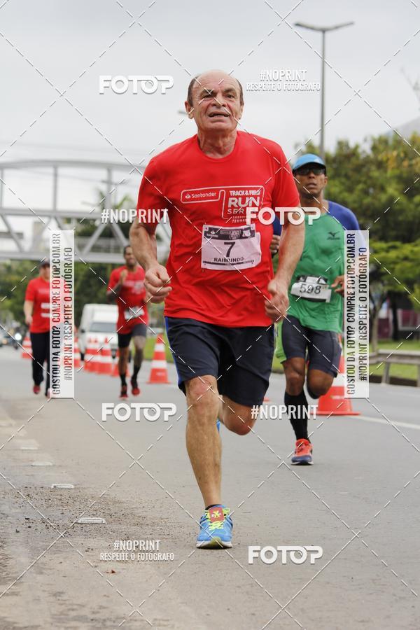 Buy your photos of the eventSantander Track & Field Run Series - Shopping Tambor on Fotop