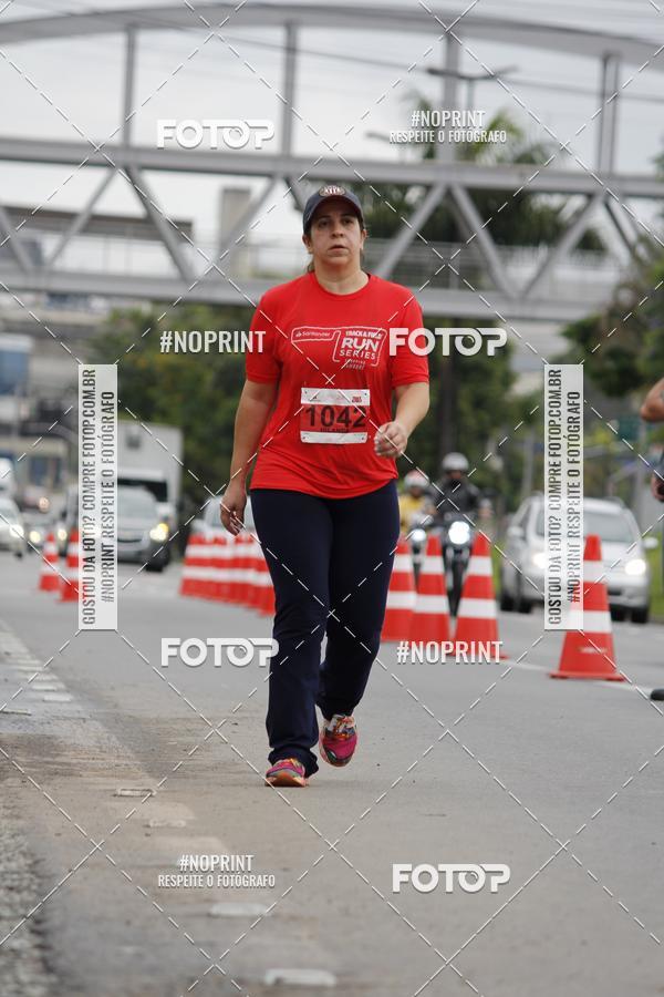 Buy your photos of the eventSantander Track & Field Run Series - Shopping Tambor on Fotop