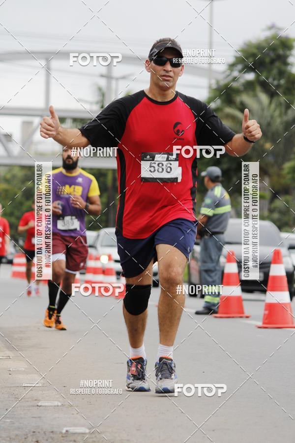 Buy your photos of the eventSantander Track & Field Run Series - Shopping Tambor on Fotop